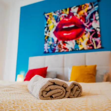 Blue Chili 05 - Charmante 2-zimmer Albauwohnung - 5 Pax - Wifi-netflix Apartment Magdeburg