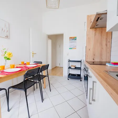 Blue Chili 05 - Charmante 2-zimmer Albauwohnung - 5 Pax - Wifi-netflix